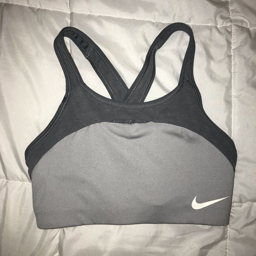 Women’s Nike Sportsbra